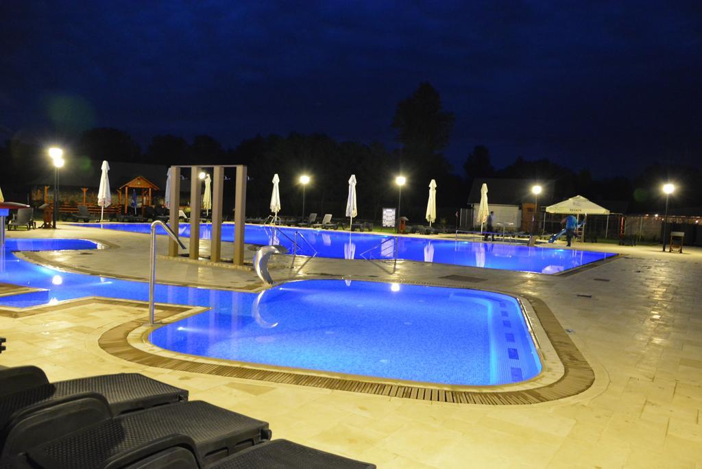 Pension La Taticu Săcălăşeni Extérieur photo
