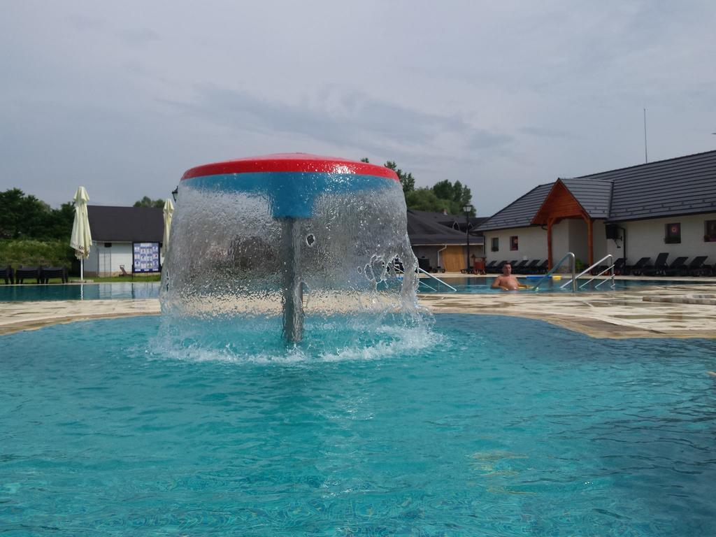 Pension La Taticu Săcălăşeni Extérieur photo